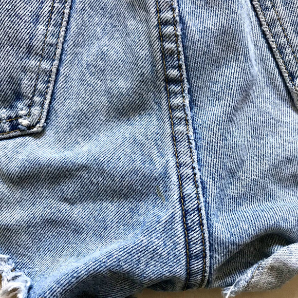 Vintage Tommy Hilfiger Cutoff Denim Shorts - Picture 14 of 15